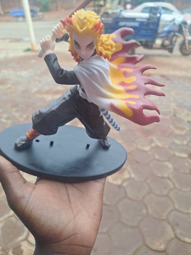 Figurines Kyojuro Rengoku
